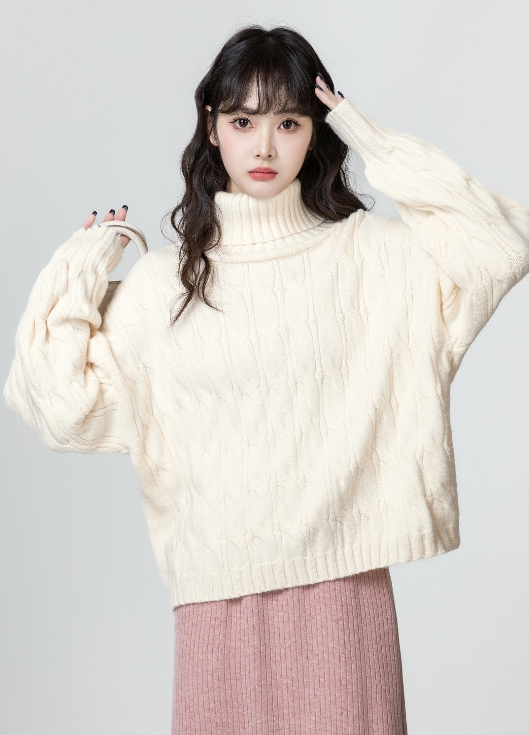 Chunky Cable Knit Turtleneck Sweater
