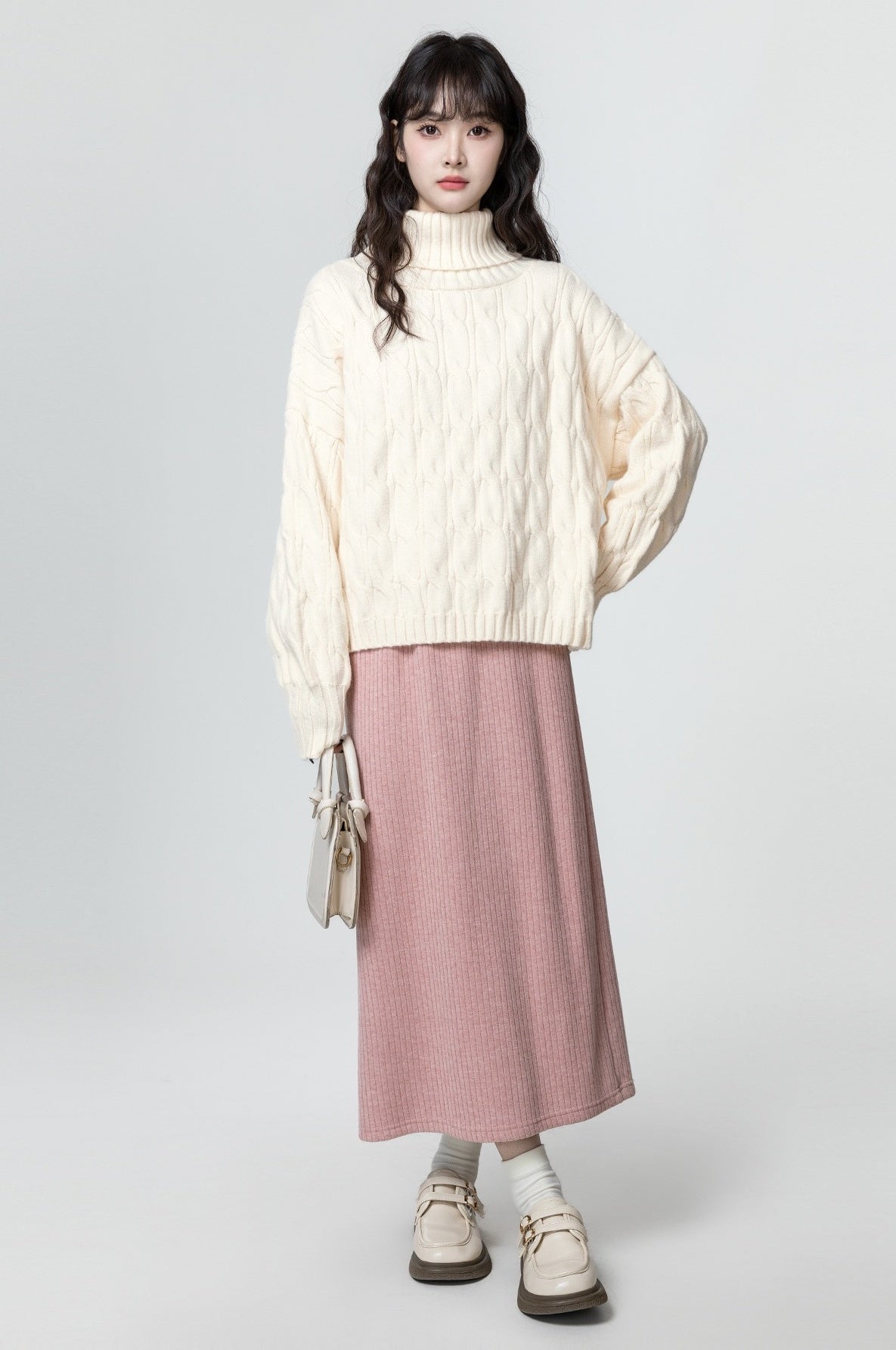 Chunky Cable Knit Turtleneck Sweater
