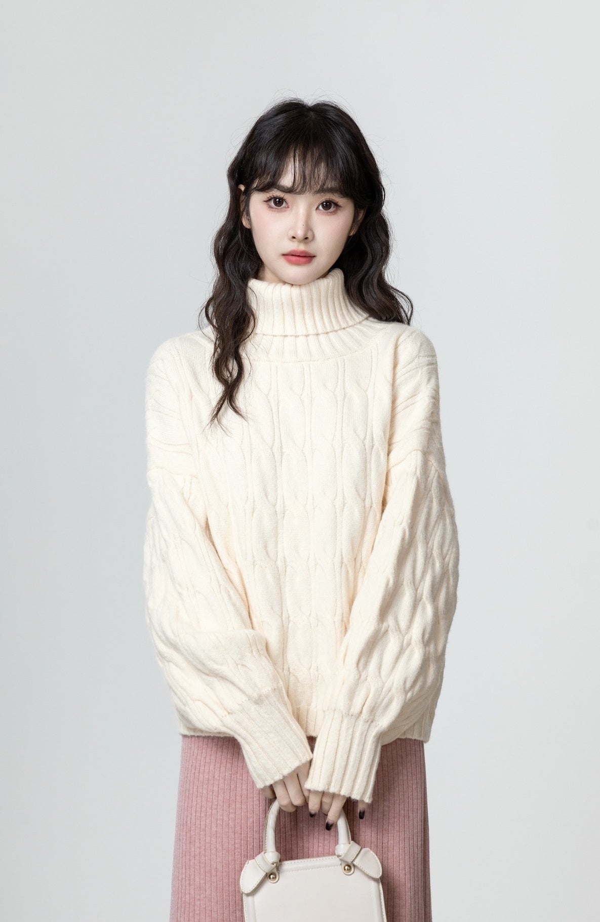 Chunky Cable Knit Turtleneck Sweater
