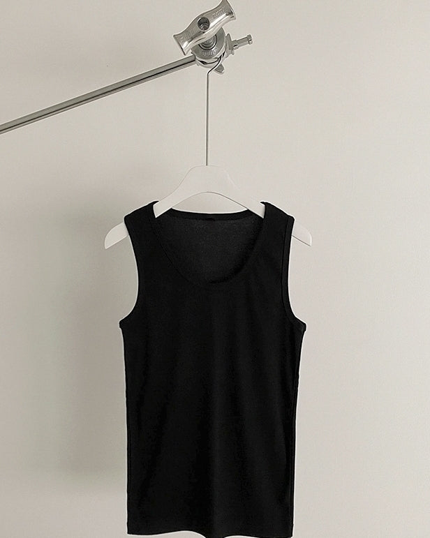 Classic Sleeveless Athletic Tee