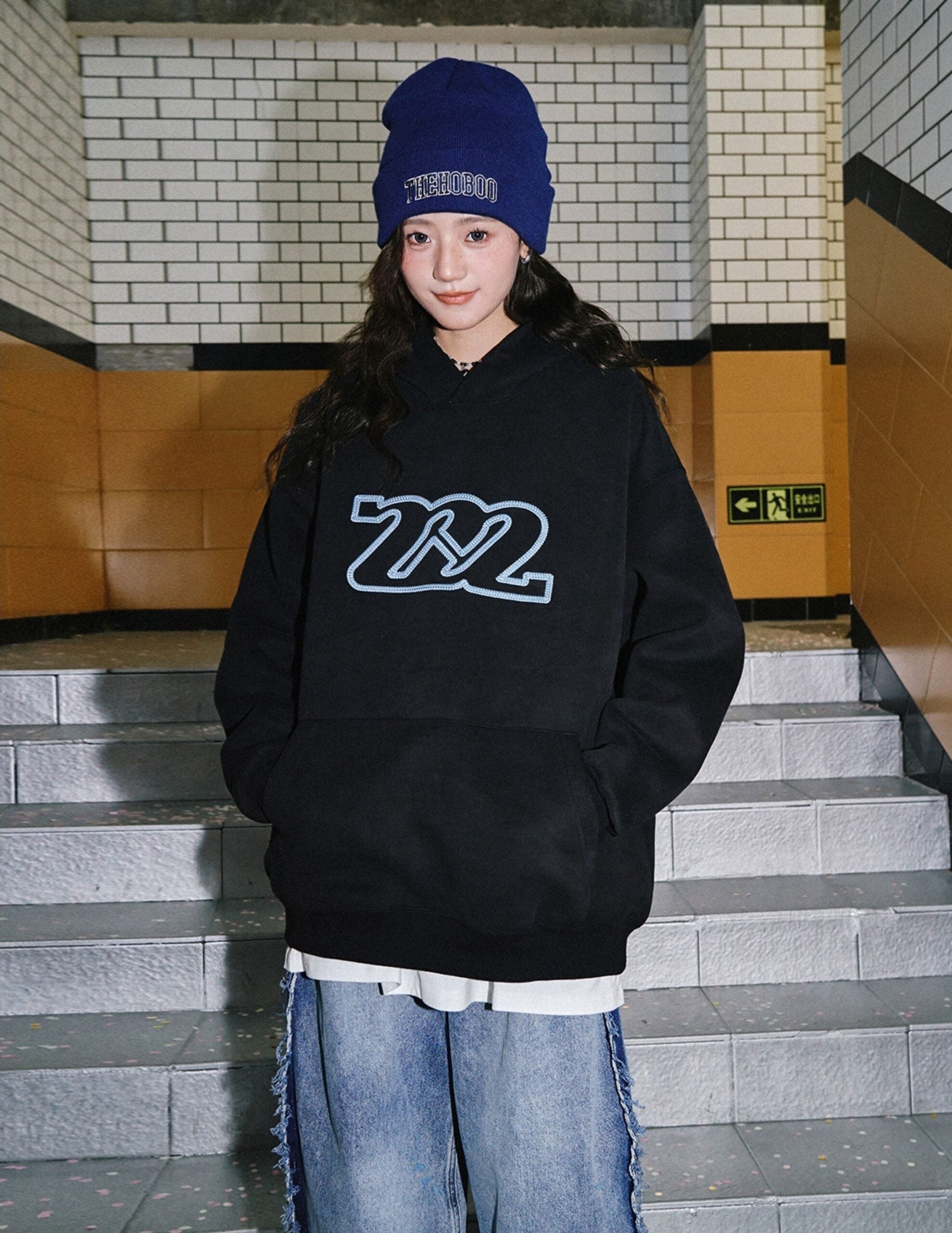 Classic Hooded Sweatshirt Casual Loose Fit Cozy Style