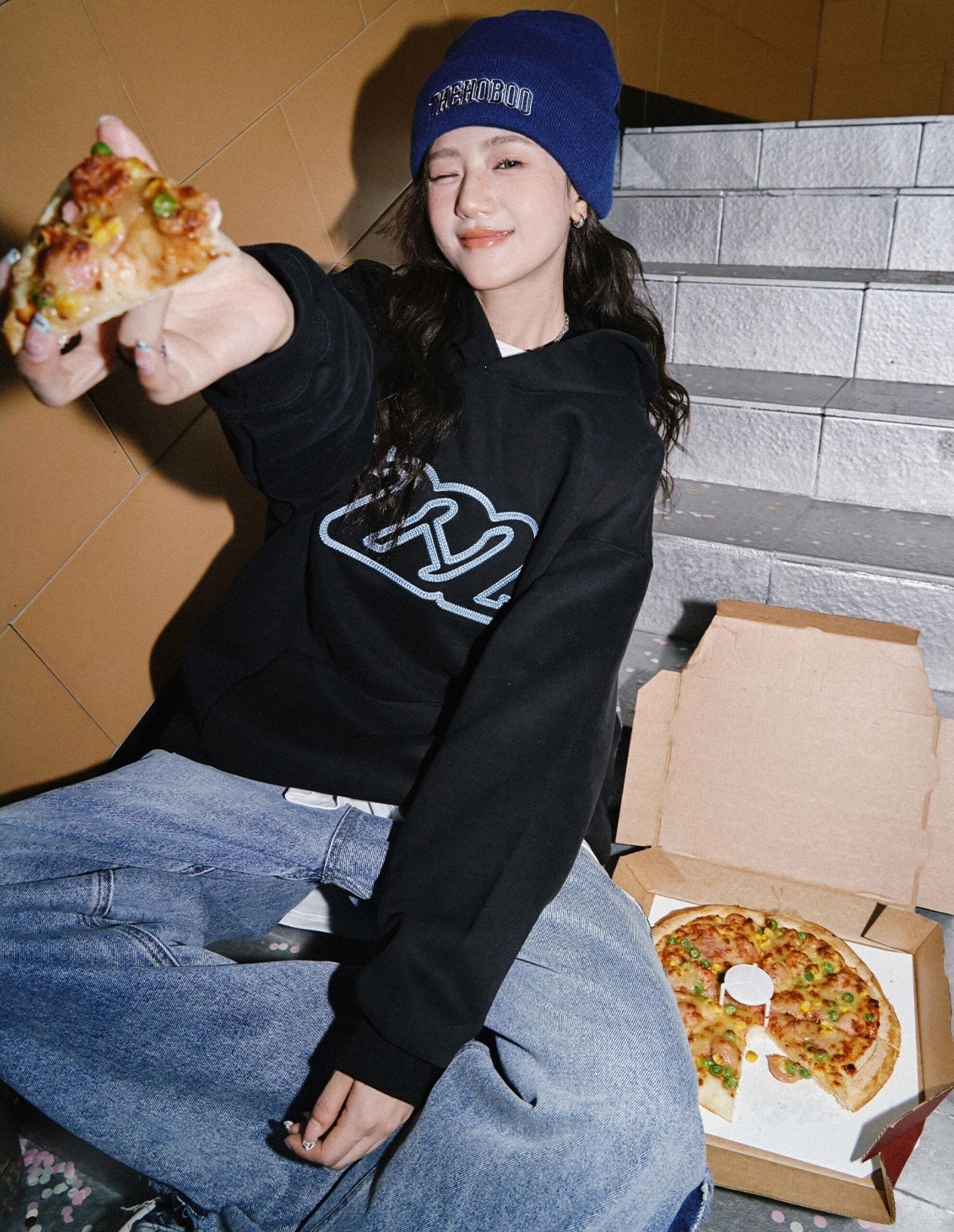 Classic Hooded Sweatshirt Casual Loose Fit Cozy Style