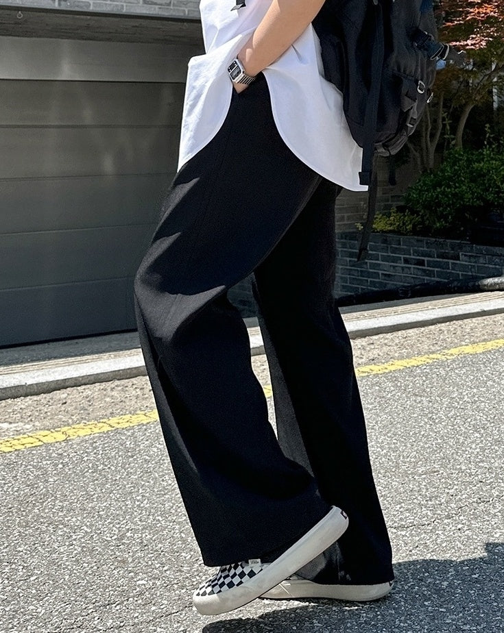 Classic Relaxed Fit Straight Leg Casual Trousers