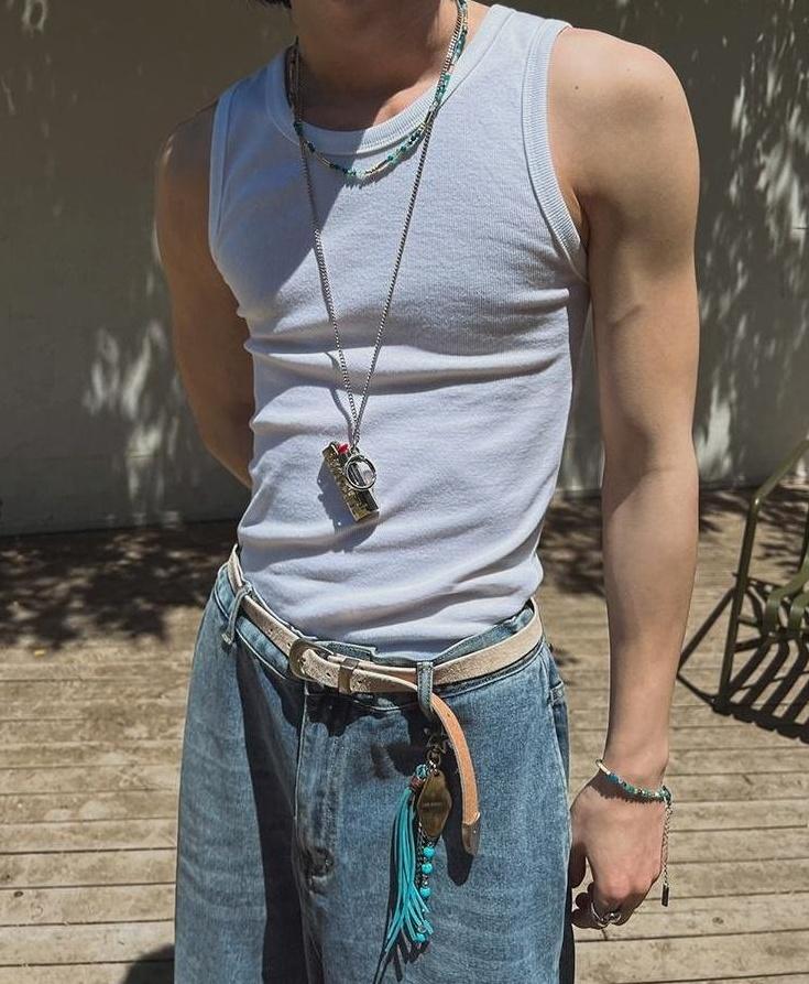 Classic Slim Fit Sleeveless Crewneck Tank Top
