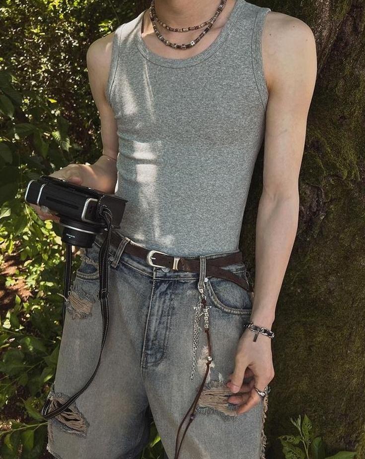Classic Slim Fit Sleeveless Crewneck Tank Top