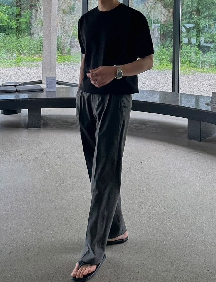 Clean Fit Relaxed Casual Trousers