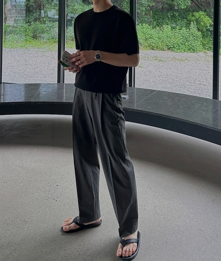 Clean Fit Relaxed Casual Trousers