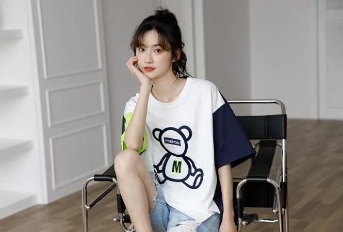 Color Block Bear Graphic Loose T-Shirt