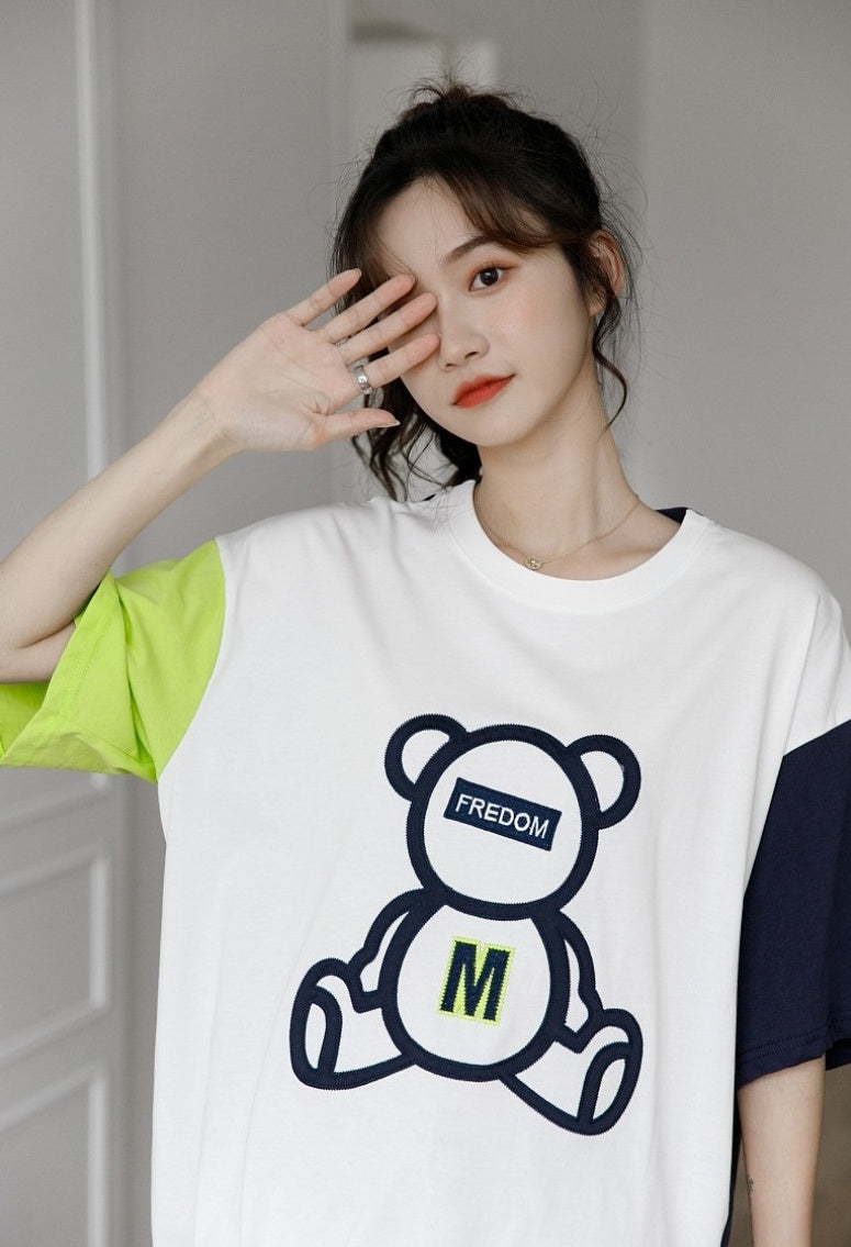 Color Block Bear Graphic Loose T-Shirt
