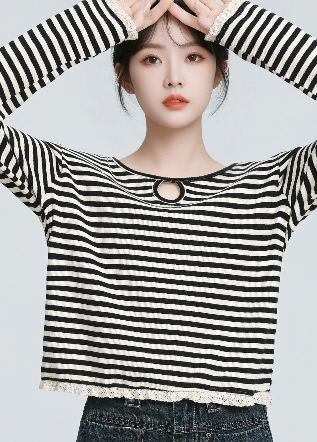 Contrast Stripe Crewneck Long Sleeve Lace Trim Top