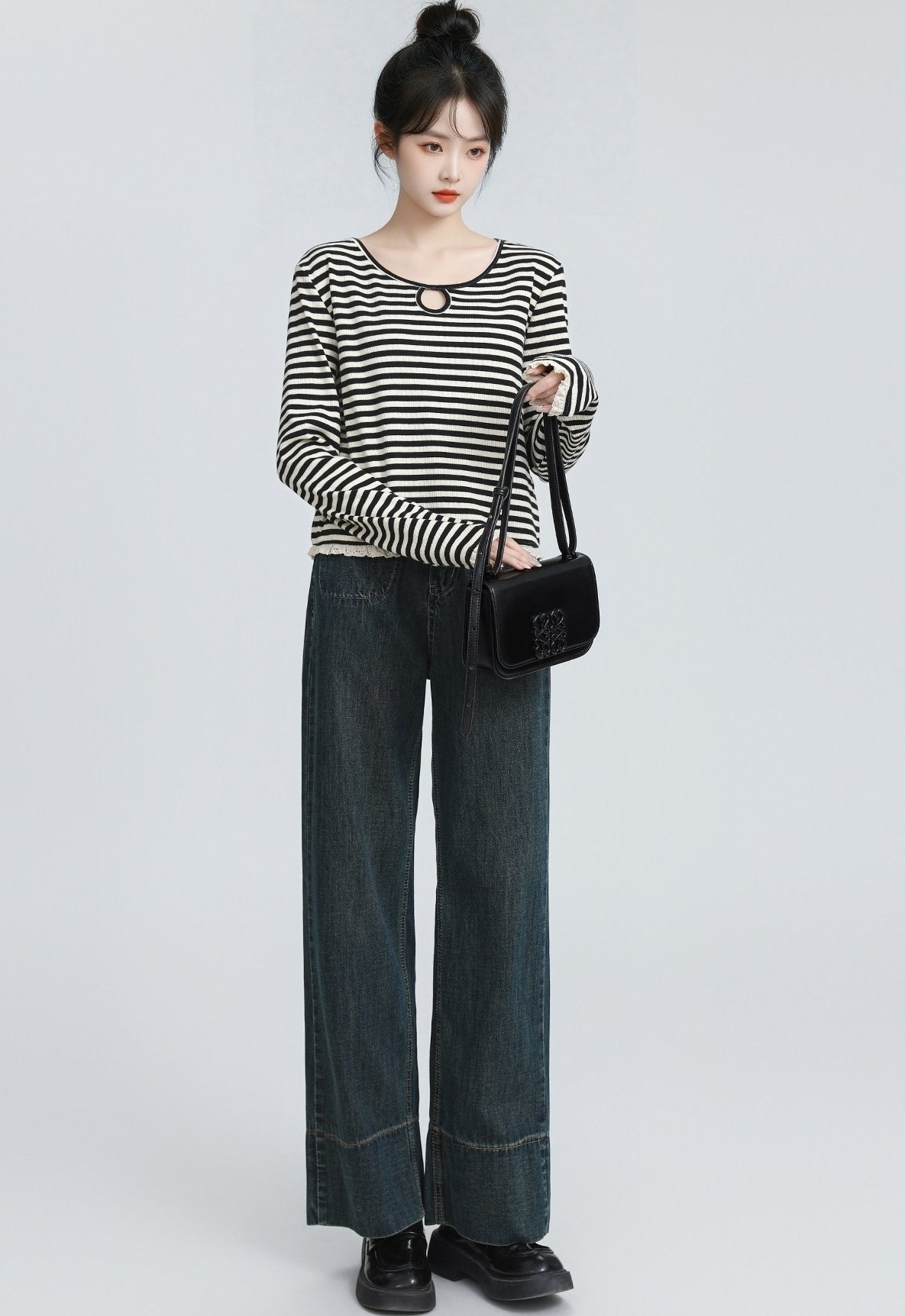 Contrast Stripe Crewneck Long Sleeve Lace Trim Top