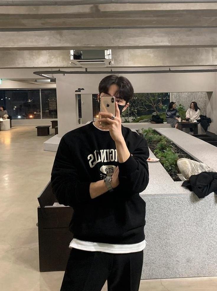 Crewneck Printed Sweatshirt