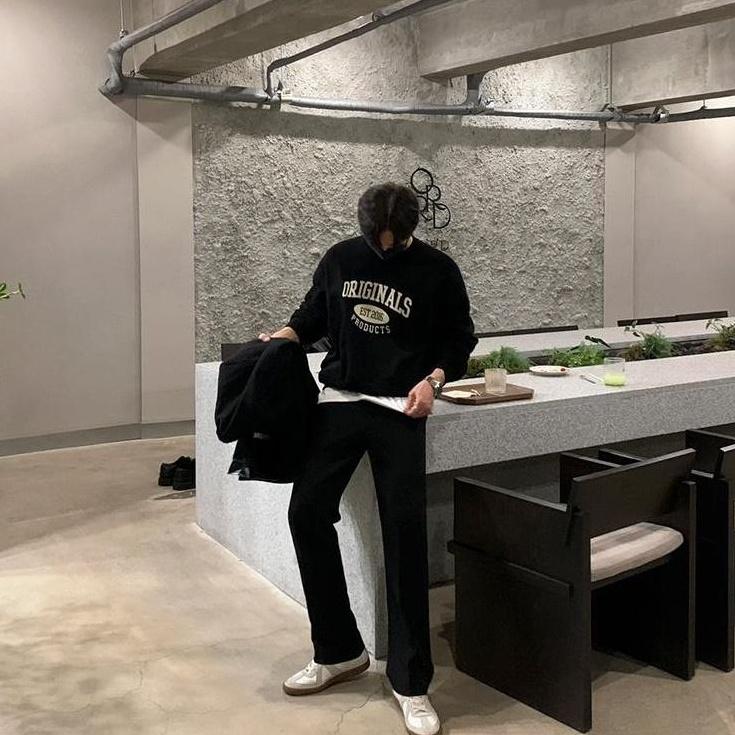 Crewneck Printed Sweatshirt