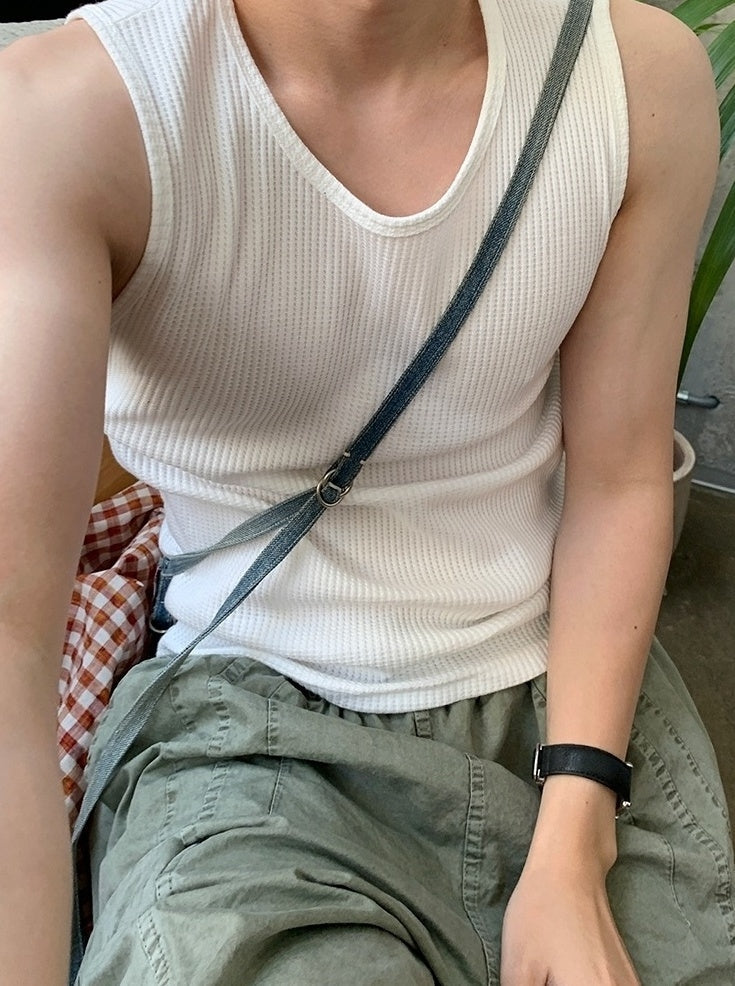Sleeveless Athletic Fit Tank Top