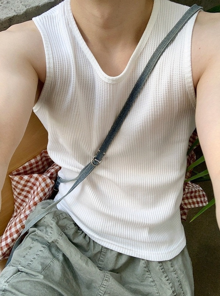Sleeveless Athletic Fit Tank Top