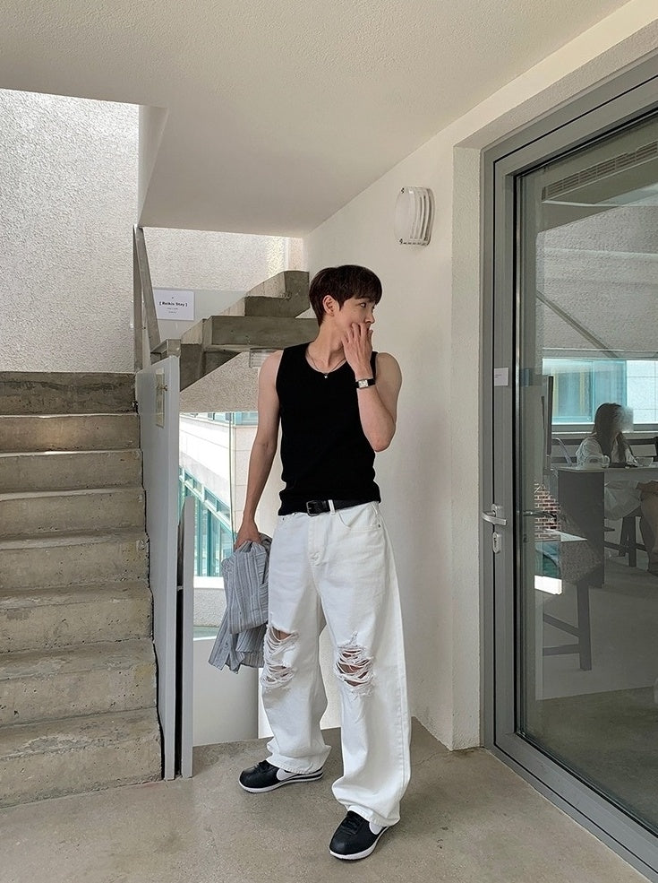 Sleeveless Athletic Fit Tank Top