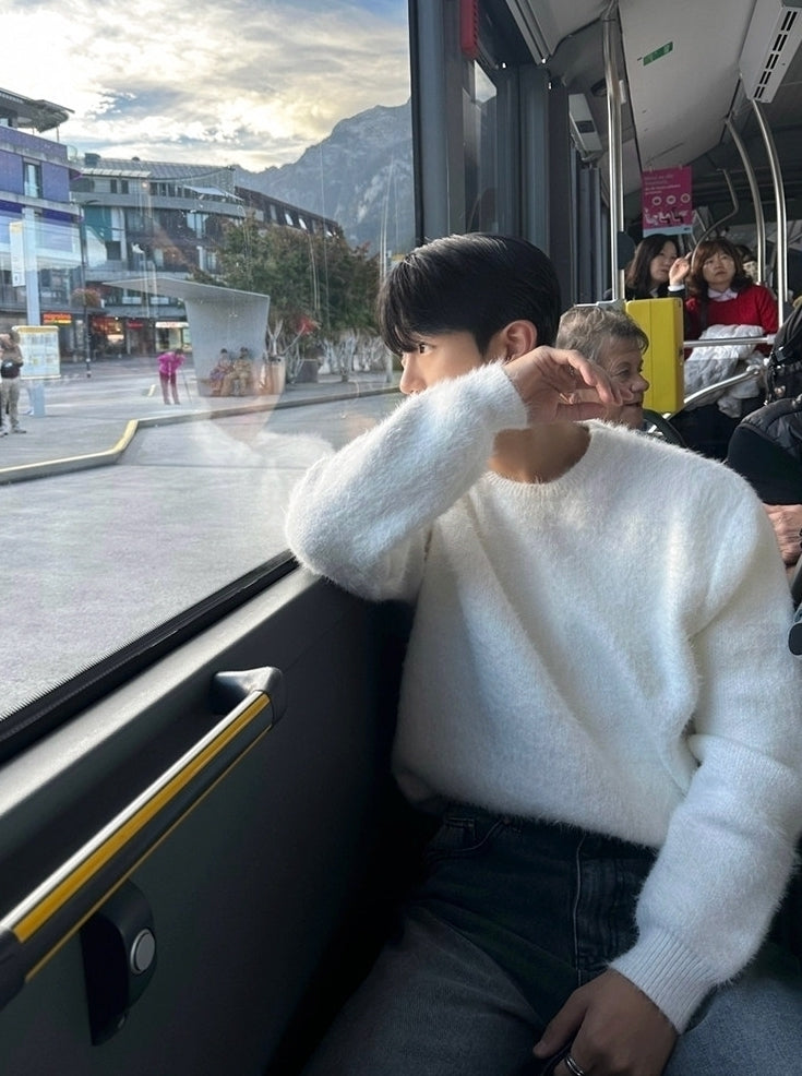 Cozy Knit Crewneck Pullover Sweater Winter Style