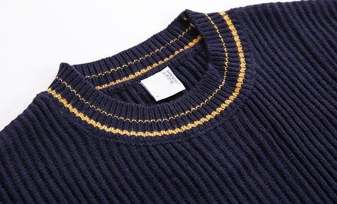 Cozy Knit Sweater In Relaxed Style