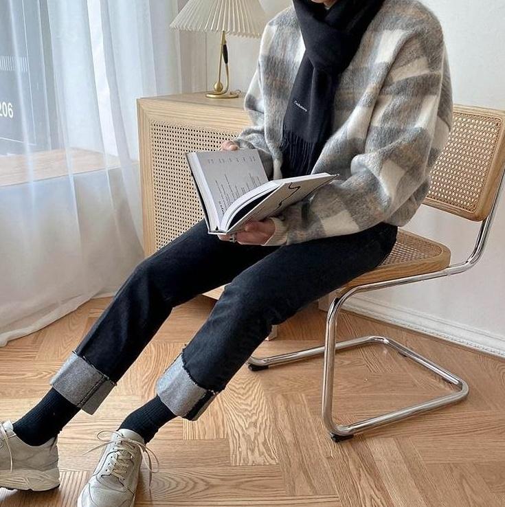 Cozy Plaid Fleece Sweatshirt