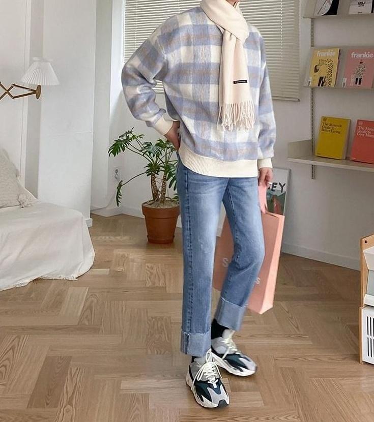 Cozy Plaid Fleece Sweatshirt