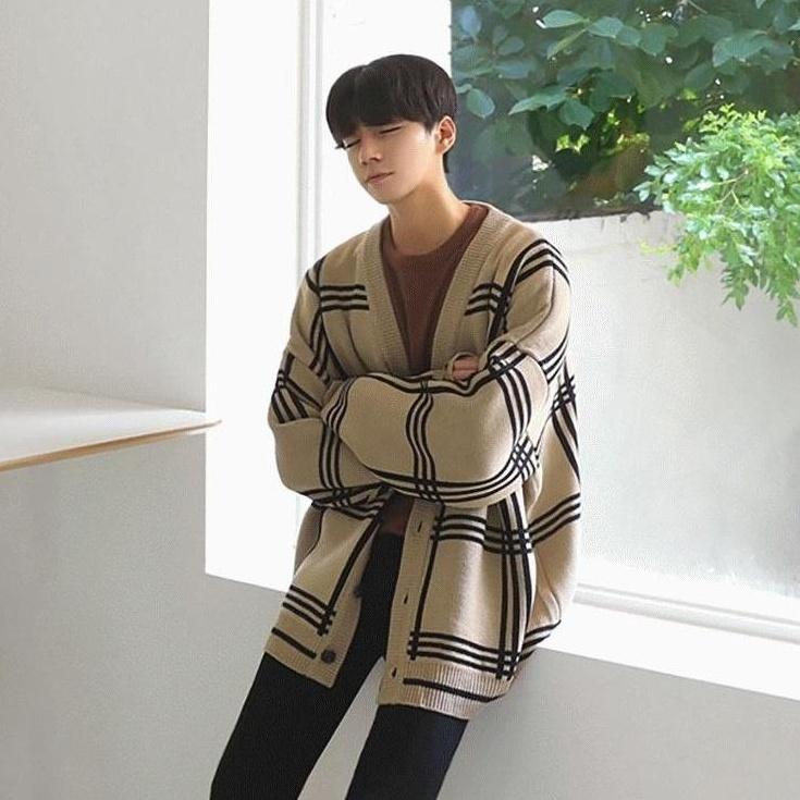 Cozy Plaid Knit Cardigan Sweater
