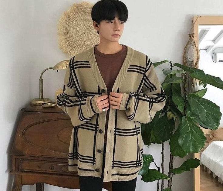 Cozy Plaid Knit Cardigan Sweater