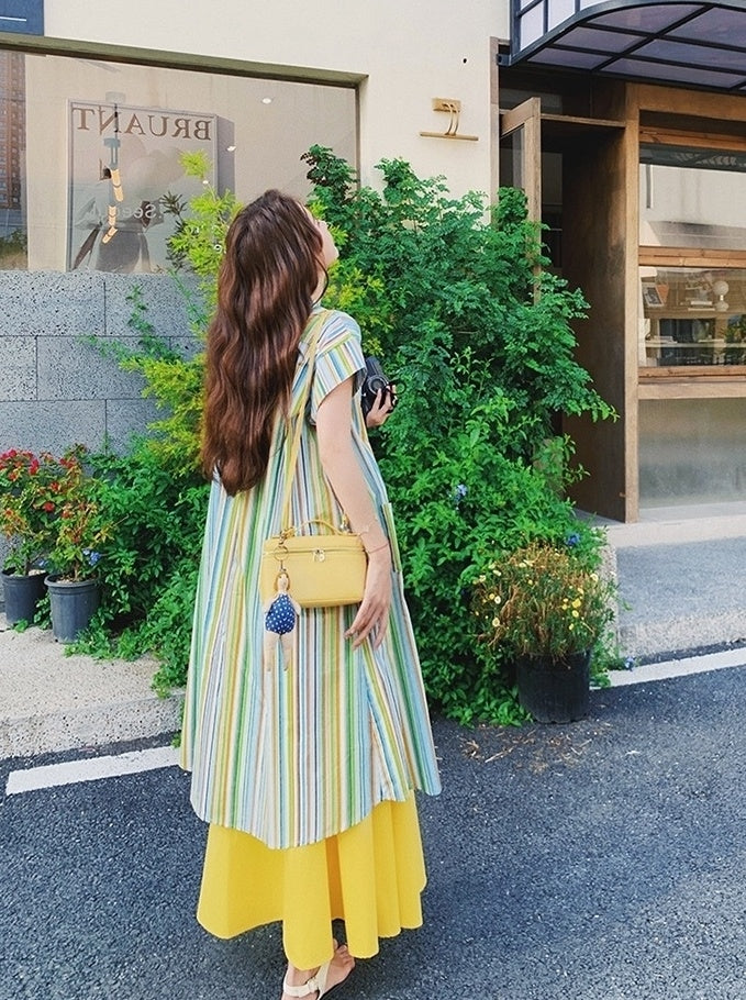 Dopamine Vacation Striped Shirt Skirt Set