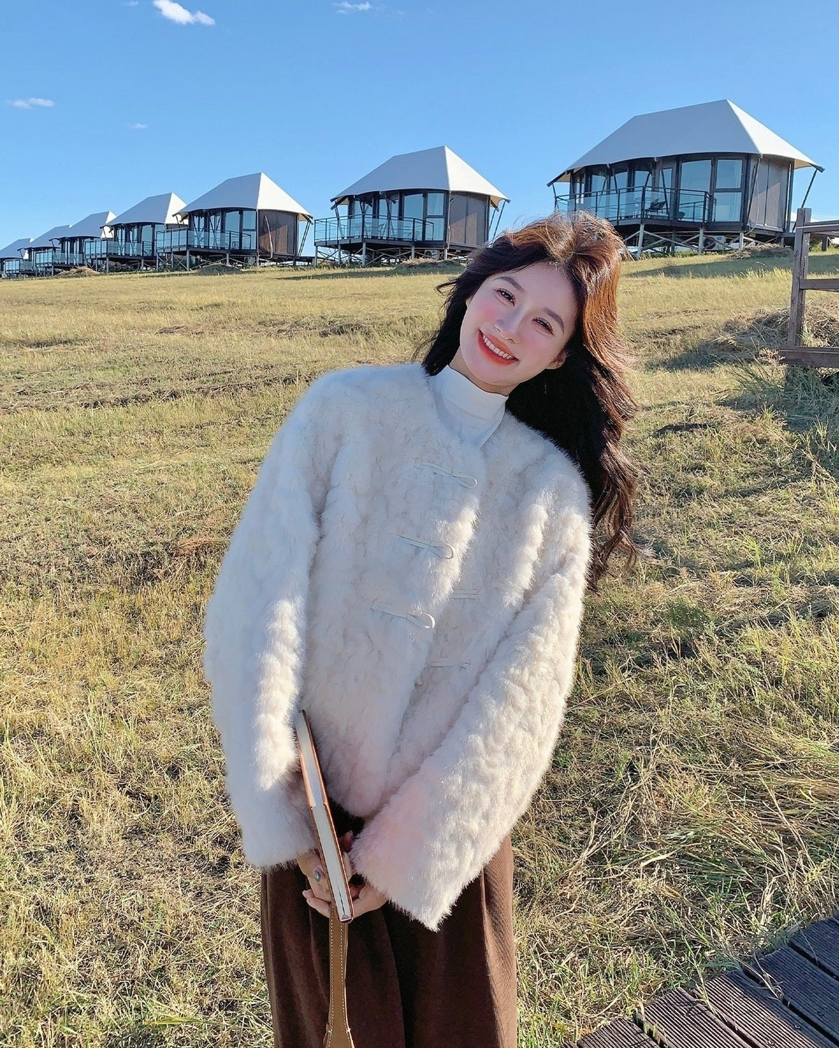 Eco Friendly Faux Fur Cozy Slim Fit Jacket Ivory