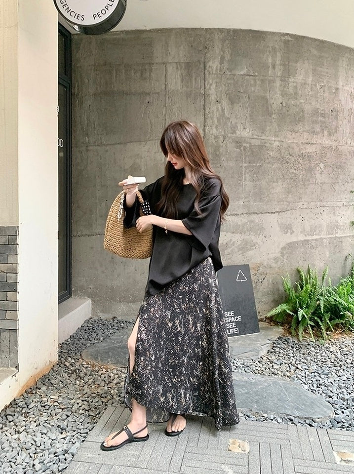 Elegant Floral Top And Skirt Set