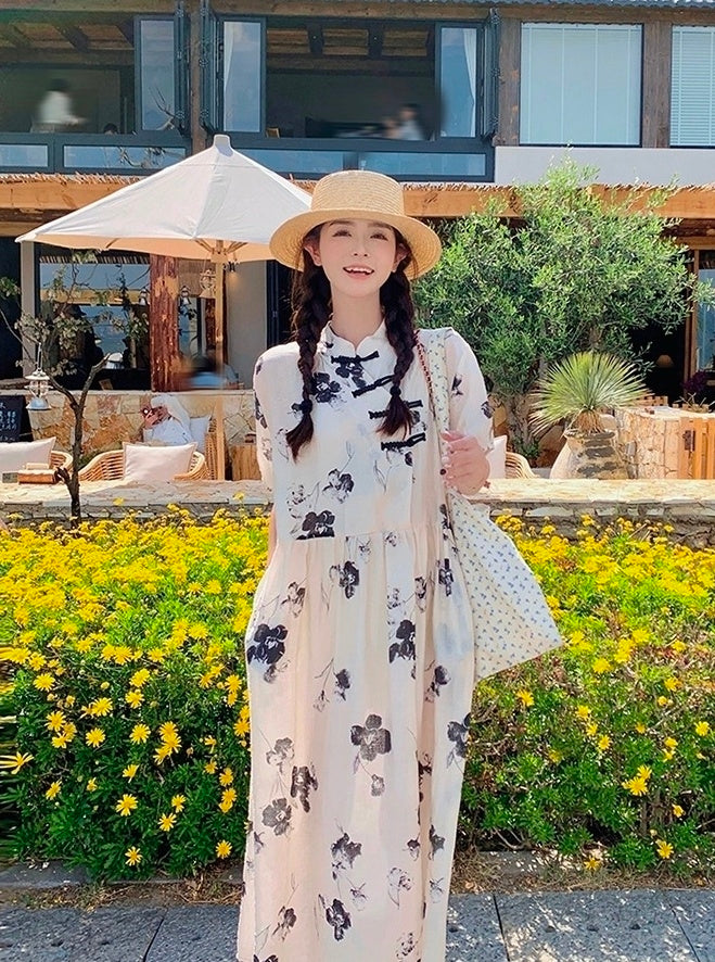 Elegant Floral Vintage Style Midi Dress