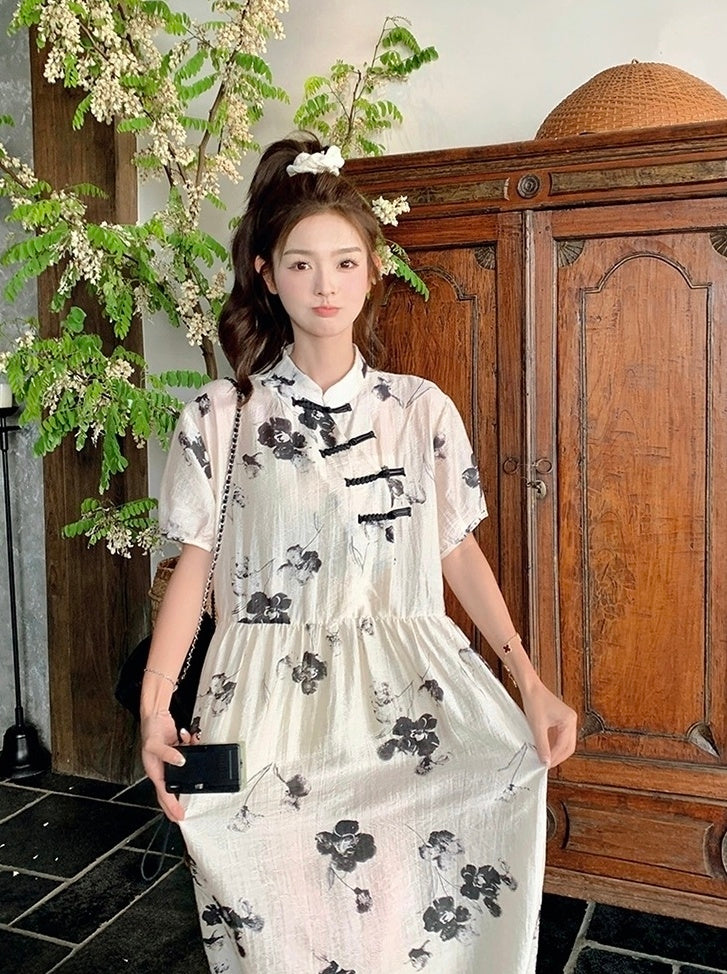 Elegant Floral Vintage Style Midi Dress