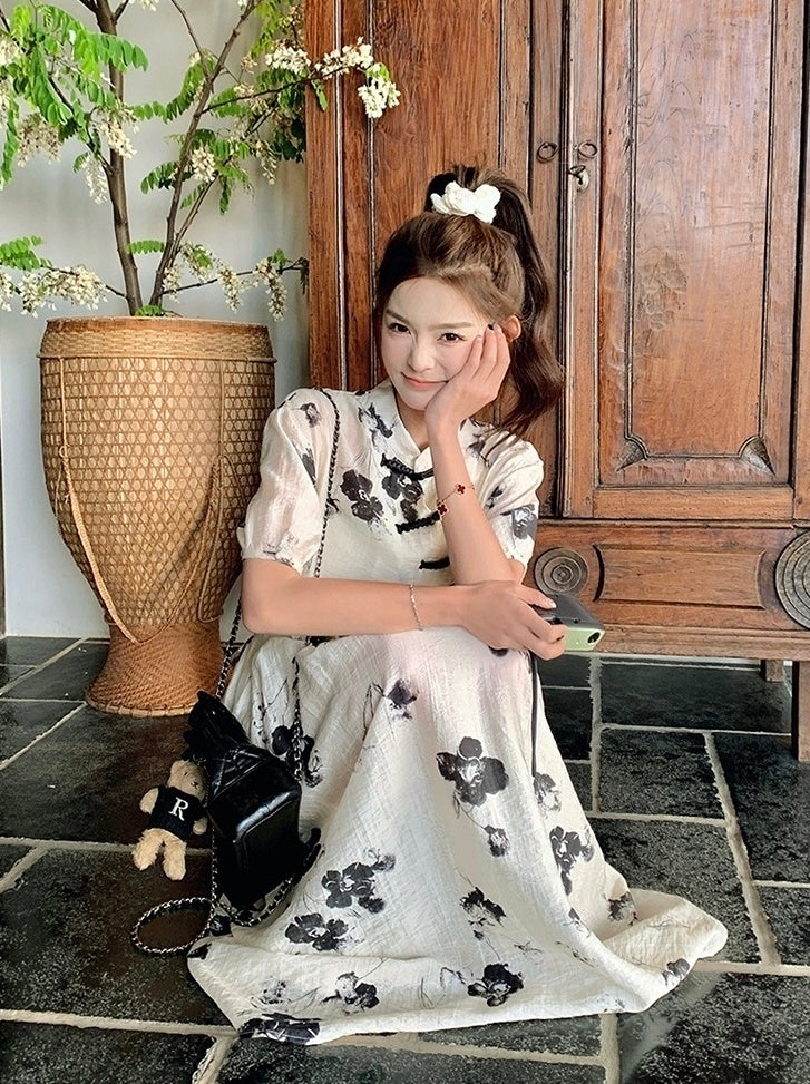 Elegant Floral Vintage Style Midi Dress