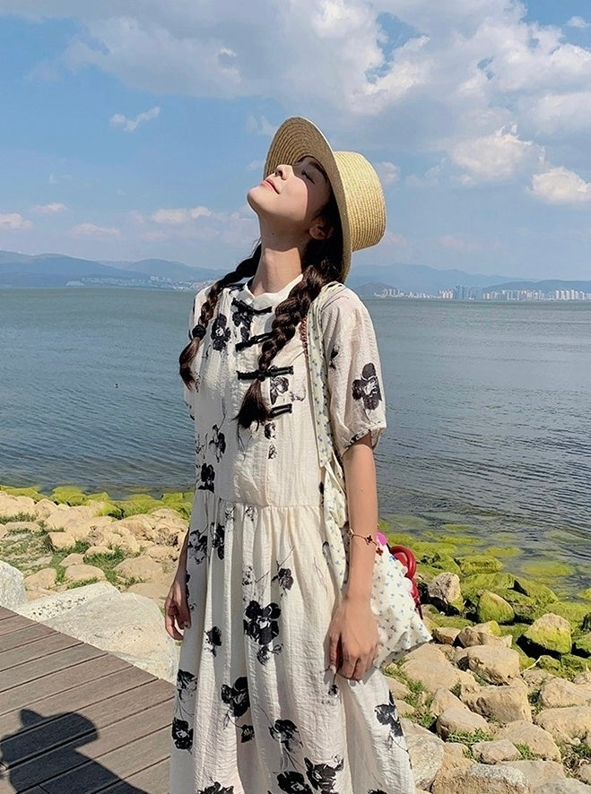 Elegant Floral Vintage Style Midi Dress