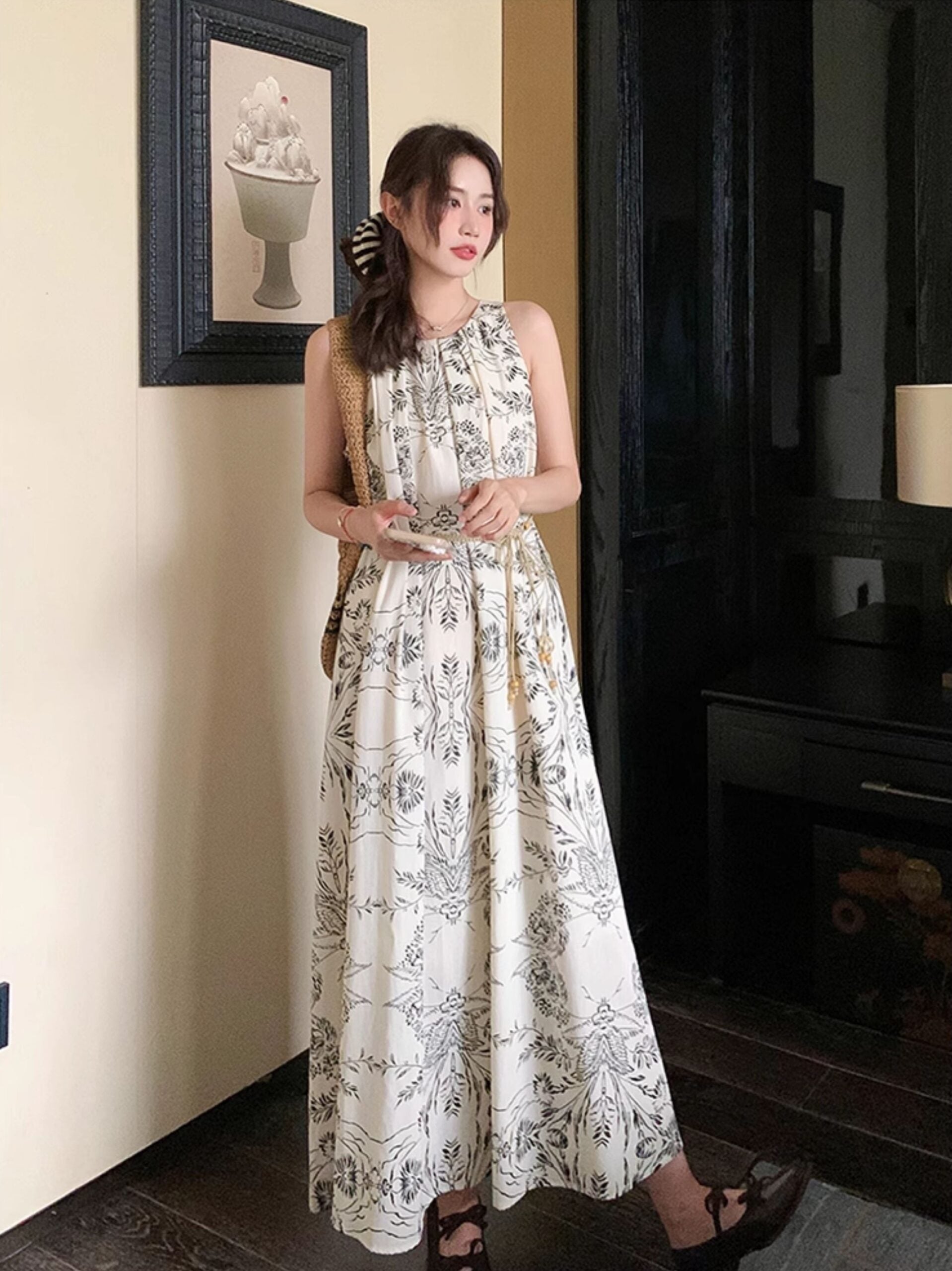 Elegant Ink Print Sleeveless Halter Dress