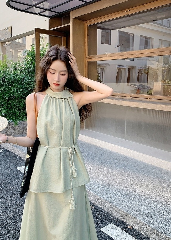 Elegant Off Shoulder Halter Top And Skirt Set