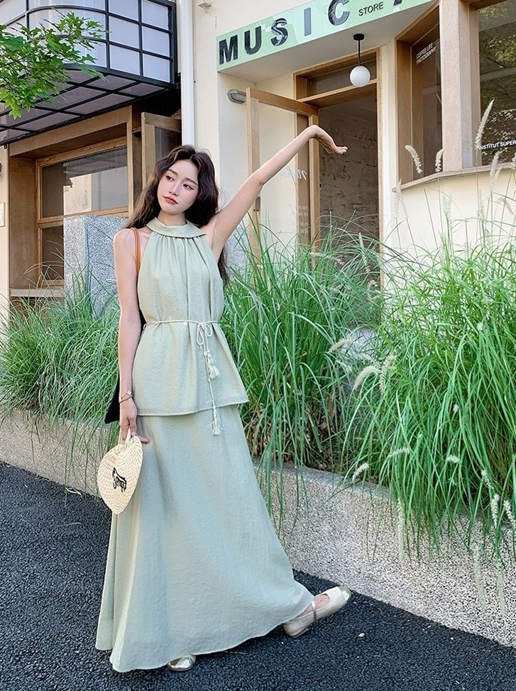 Elegant Off Shoulder Halter Top And Skirt Set