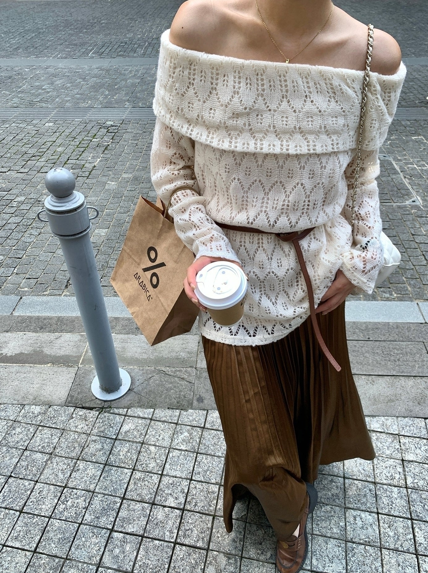 Elegant Off Shoulder Knit Top And Skirt Set
