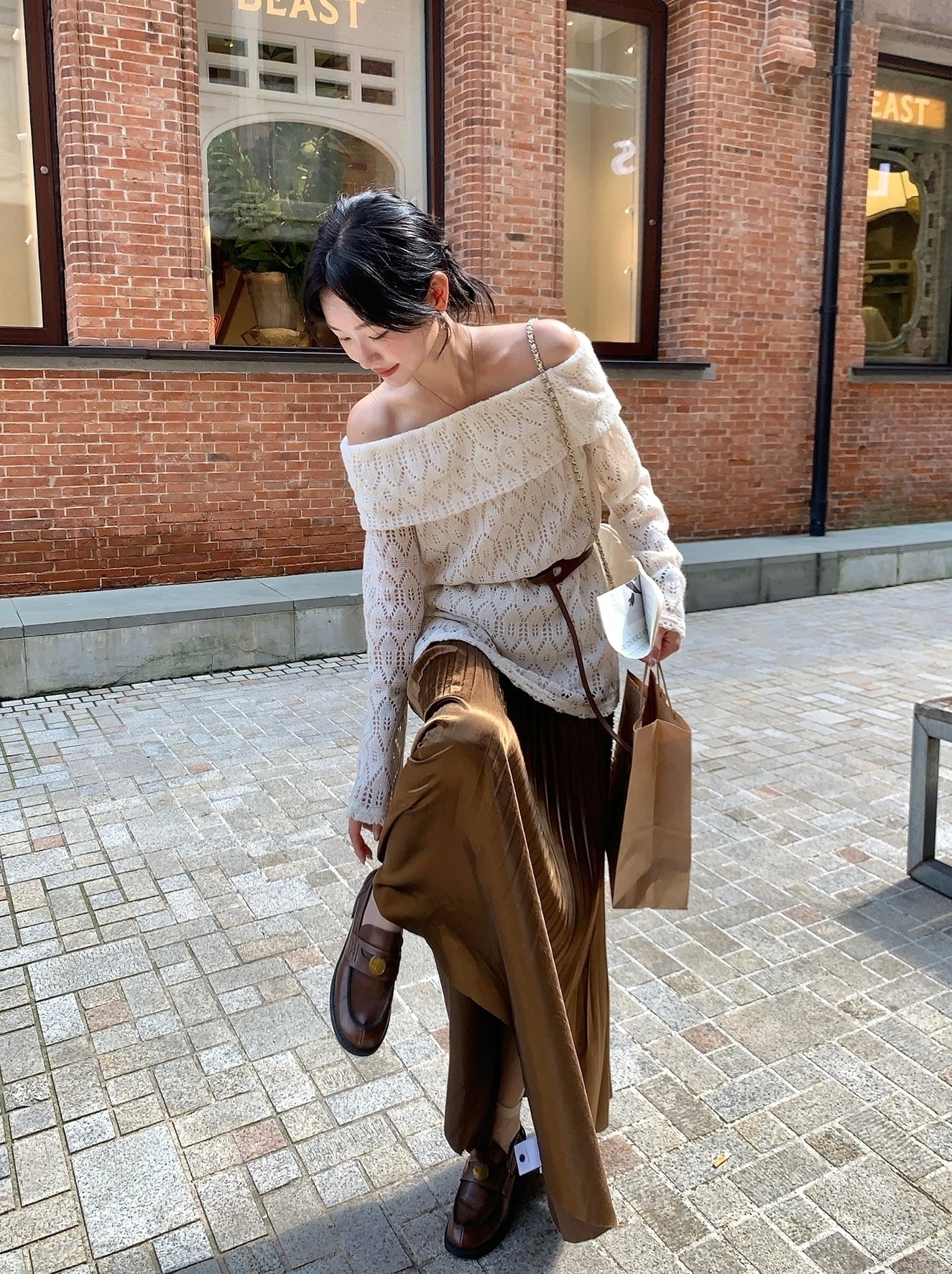 Elegant Off Shoulder Knit Top And Skirt Set