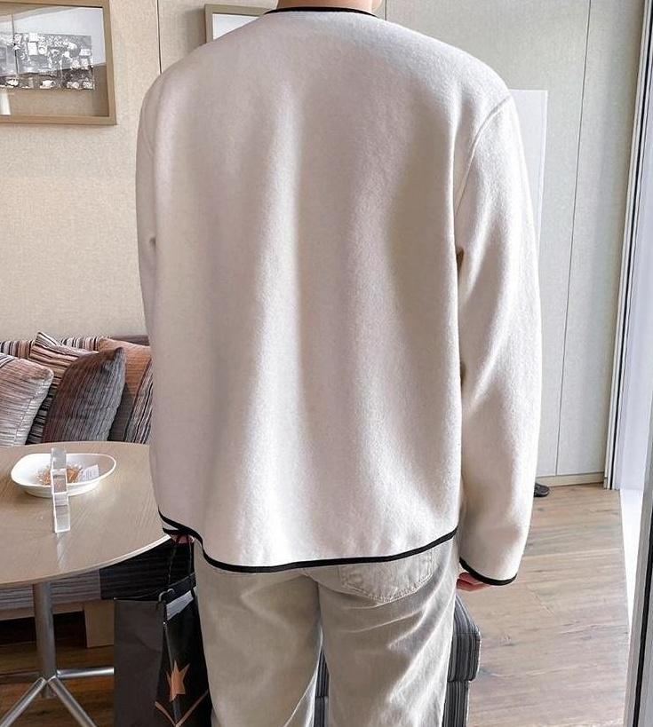 Elegant Short Casual Jacket With Premium Feel