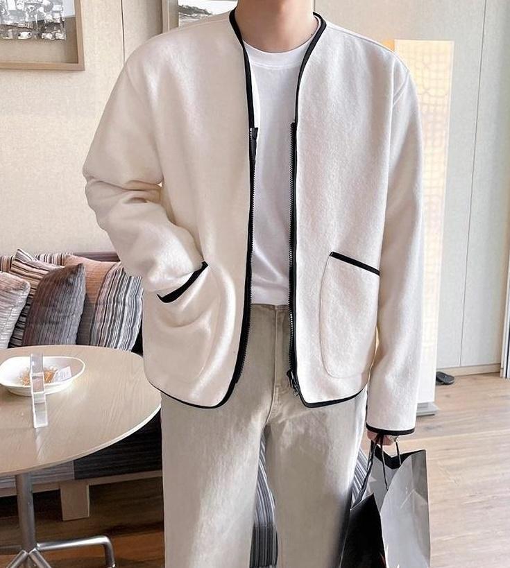 Elegant Short Casual Jacket With Premium Feel