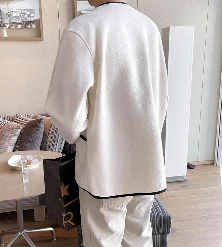 Elegant Short Casual Jacket With Premium Feel
