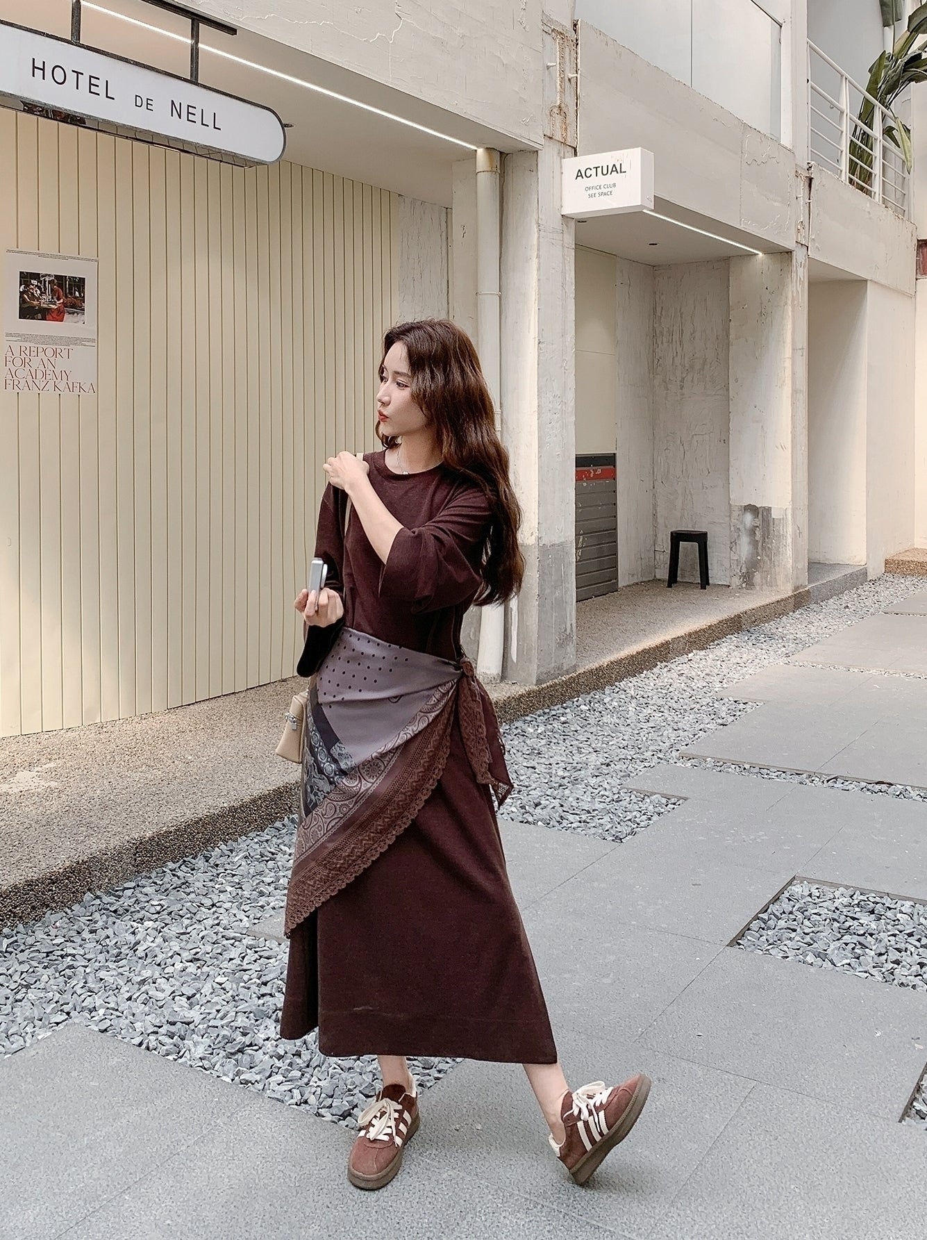 Elegant Silk Scarf Shawl Dress For Spring And Autumn