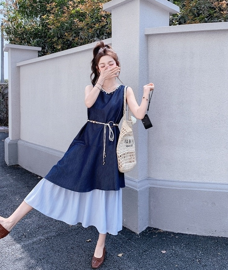 Elegant Sleeveless Midi Dress