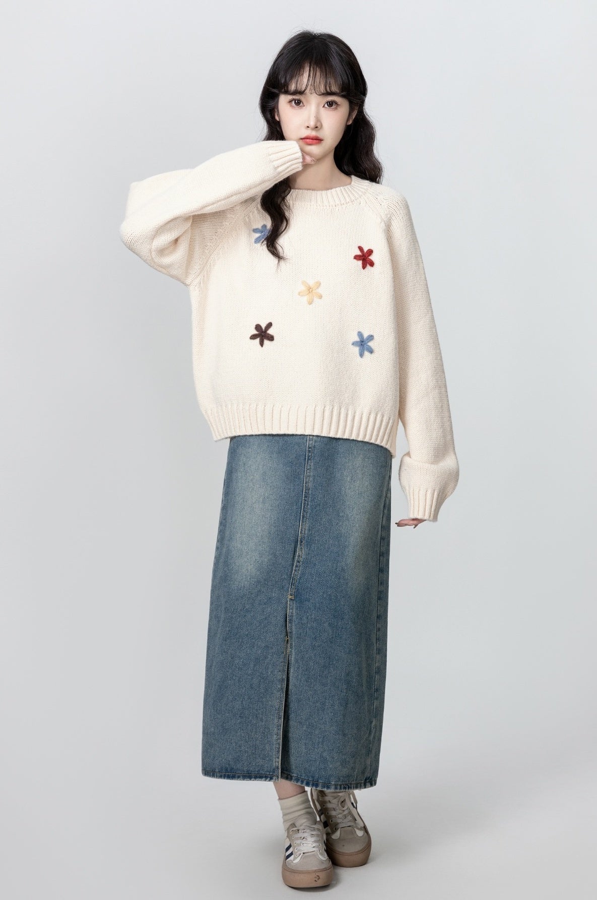 Embroidered Floral Knit Pullover Sweater