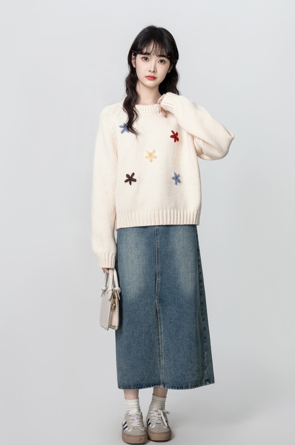 Embroidered Floral Knit Pullover Sweater