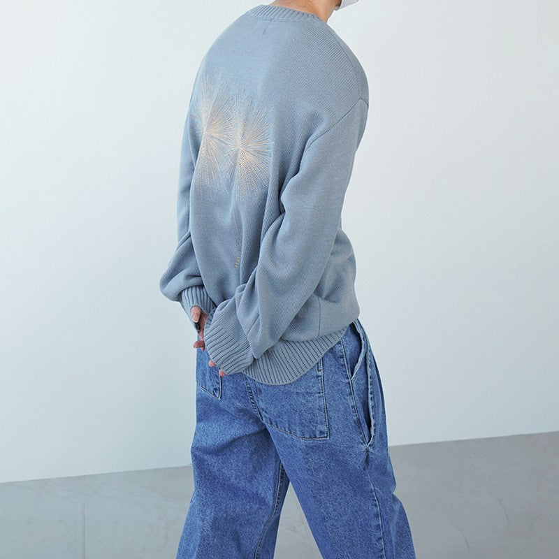 Embroidered Knit Sweater With Loose Fit Design