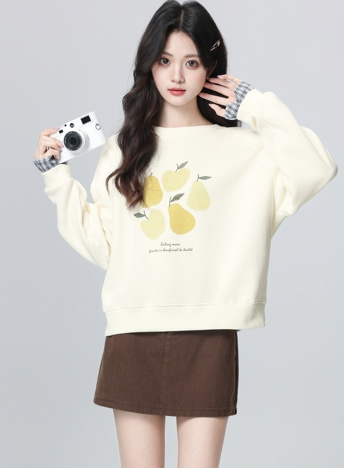 Plaid Trim Sleeve Crewneck Lemon Pullover Sweatshirt