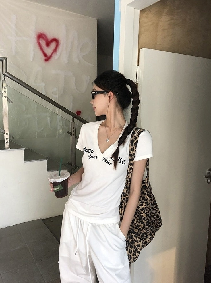 Exclusive Summer White Vneck Short Sleeve Top