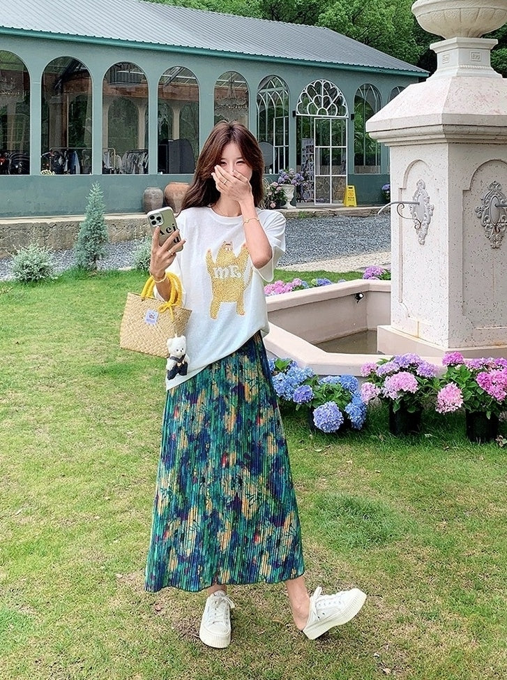 Floral Skirt And White Tee Casual Fashion Set