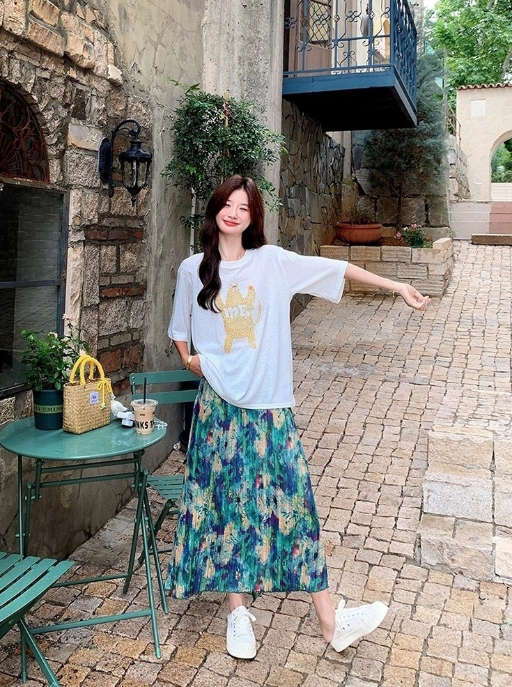Floral Skirt And White Tee Casual Fashion Set